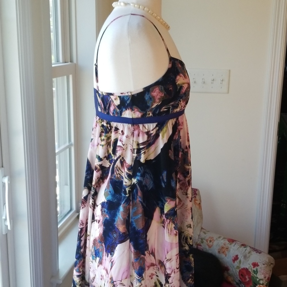 Simply Vera Vera Wang Asymmetrical Sun Dress - Picture 4 of 9